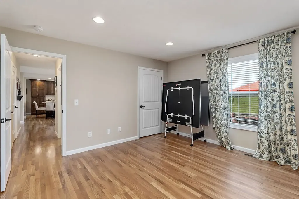 3701 Carlisle Cookeville TN 38501