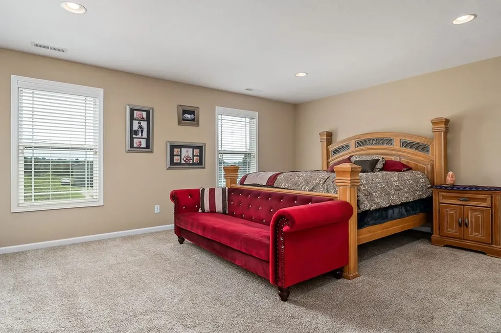 3701 Carlisle Cookeville TN 38501