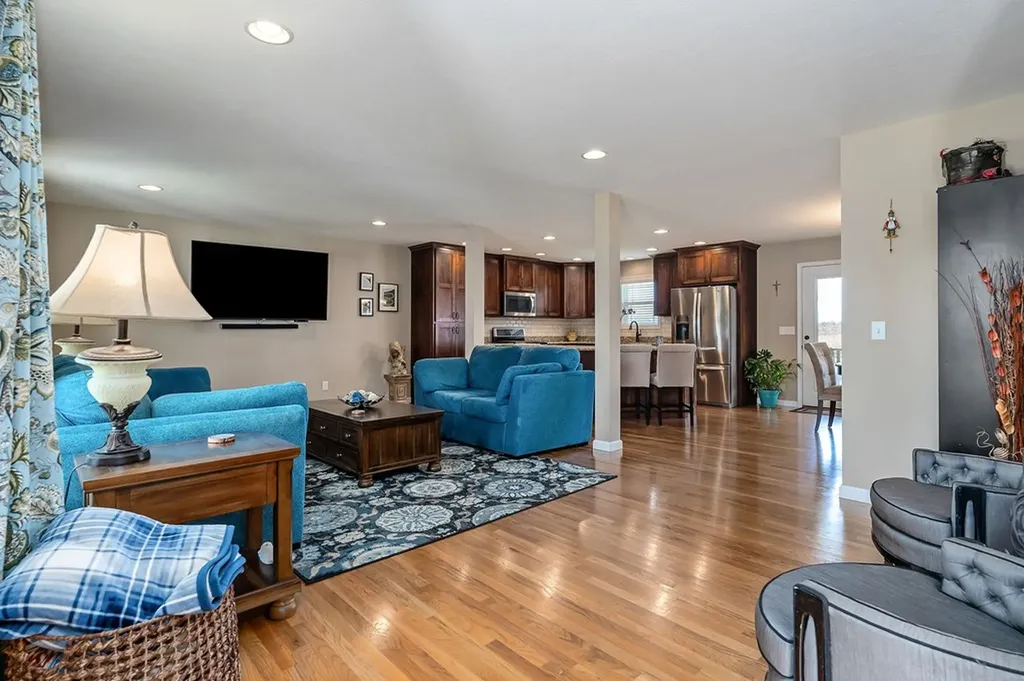 3701 Carlisle Cookeville TN 38501