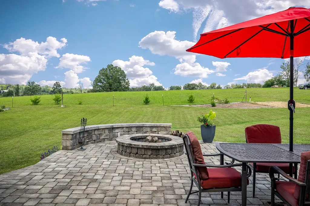 3701 Carlisle Cookeville TN 38501