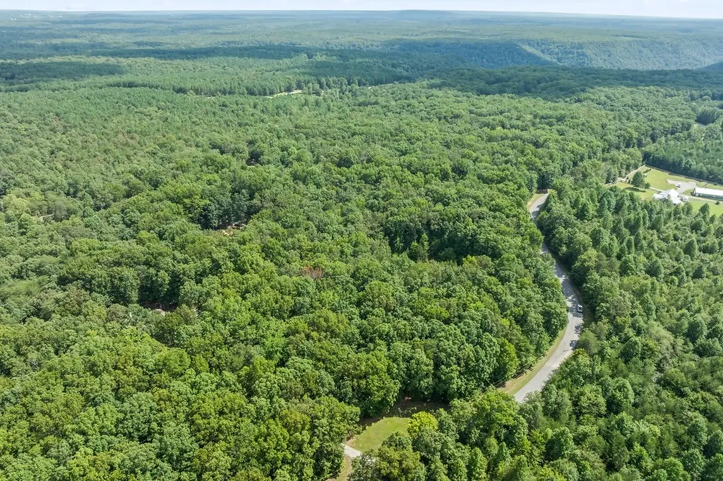 Lot 21 Hawks Bluff Road Spencer TN 38585