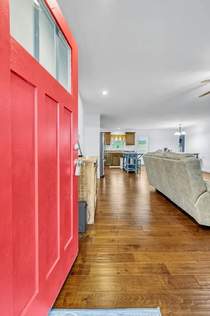 2164 Akersville Road Lafayette TN 37083