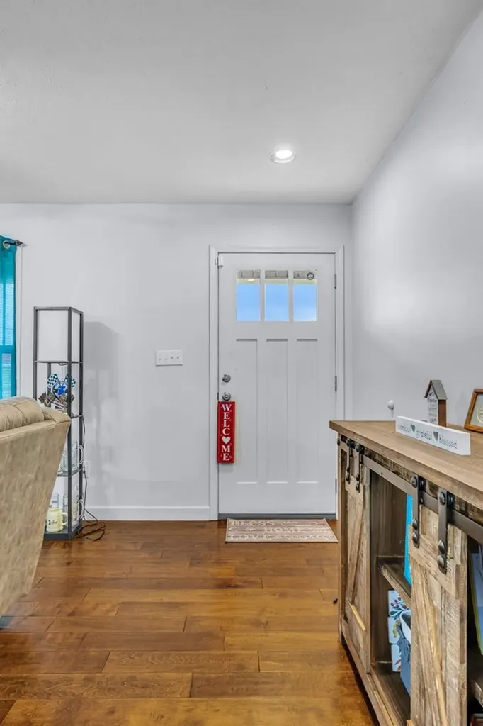 2164 Akersville Road Lafayette TN 37083