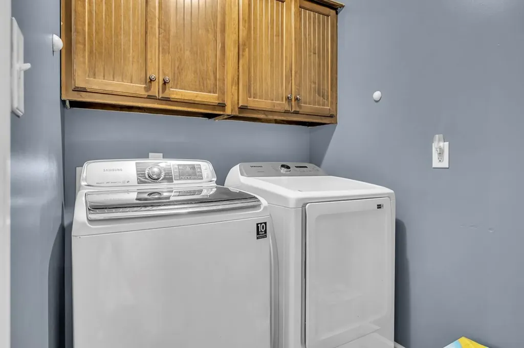 2164 Akersville Road Lafayette TN 37083