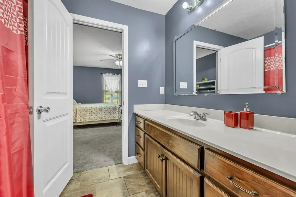 2164 Akersville Road Lafayette TN 37083