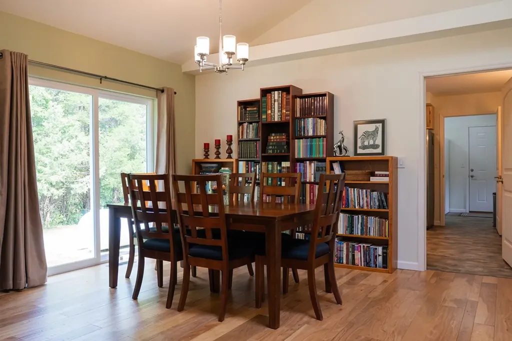 1518 Cummingsville & Sparkman Road Doyle TN 38559