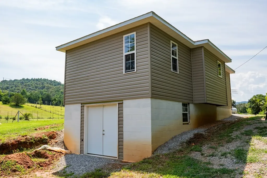 1518 Cummingsville & Sparkman Road Doyle TN 38559