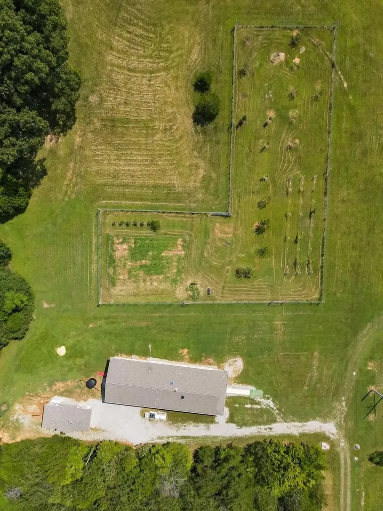 1518 Cummingsville & Sparkman Road Doyle TN 38559