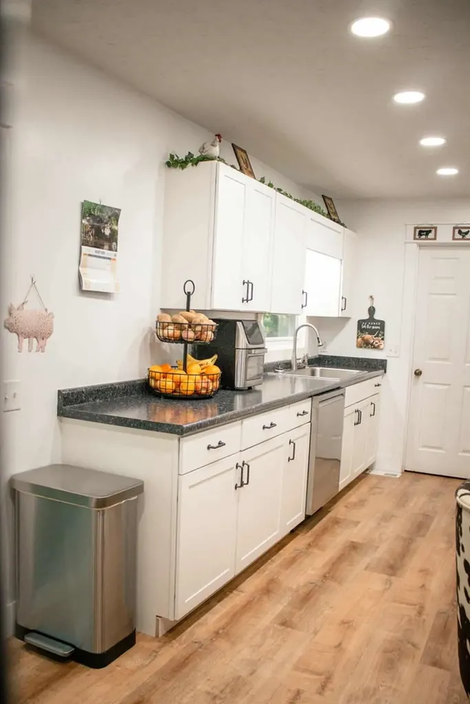 154 Old Standing Stone Road Livingston TN 38570