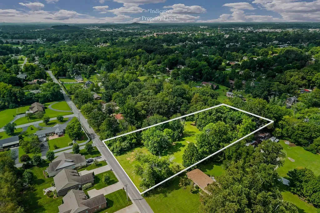 810 Breeding Avenue Cookeville TN 38501