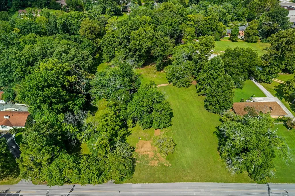 810 Breeding Avenue Cookeville TN 38501