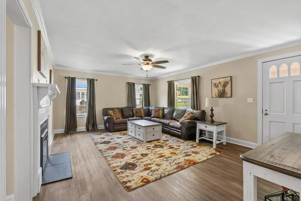 316 Gaines Sparta TN 38583