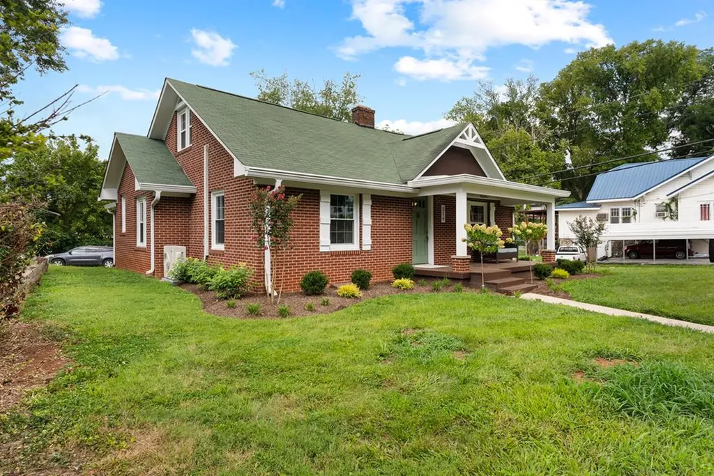 316 Gaines Sparta TN 38583