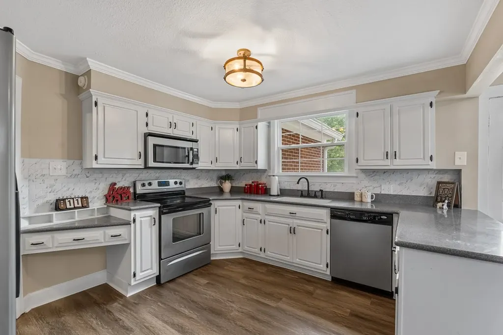 316 Gaines Sparta TN 38583