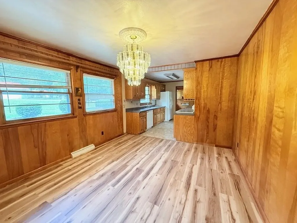 1873 Francis Ferry Road Mcminnville TN 37110