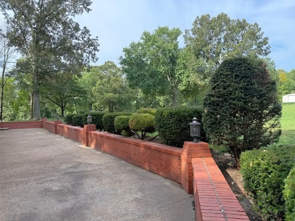 1873 Francis Ferry Road Mcminnville TN 37110