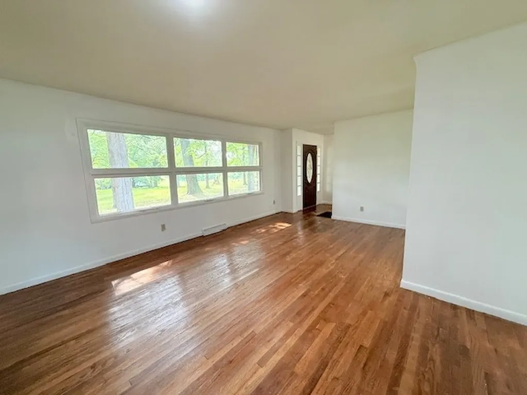 1873 Francis Ferry Road Mcminnville TN 37110