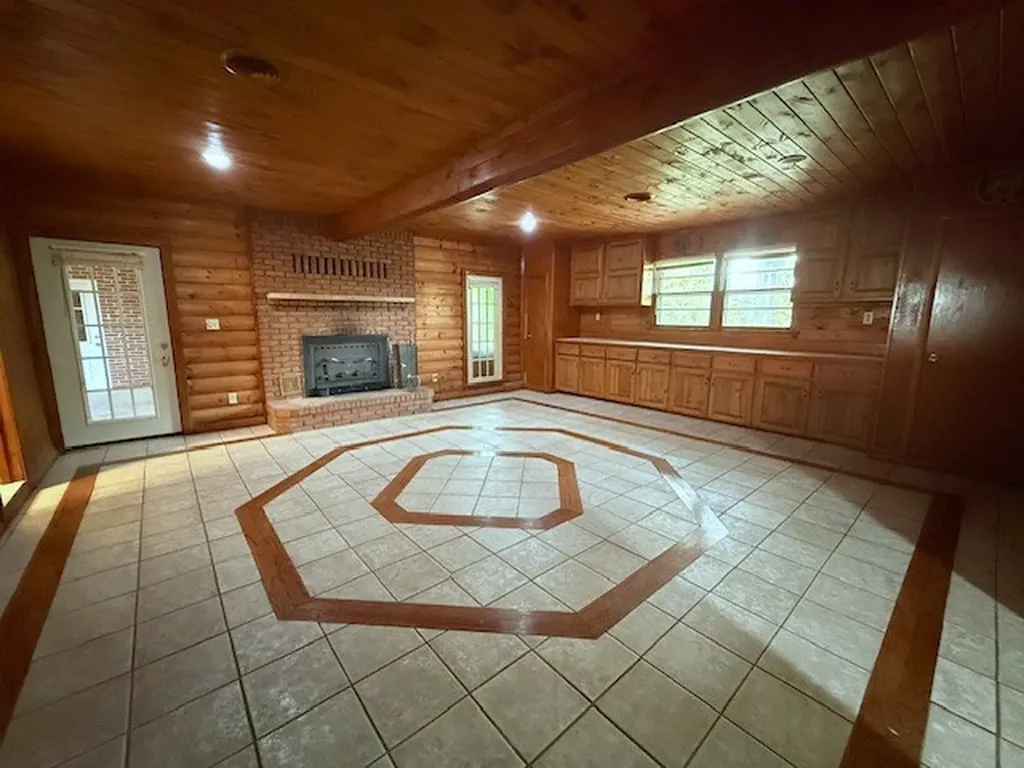 1873 Francis Ferry Road Mcminnville TN 37110