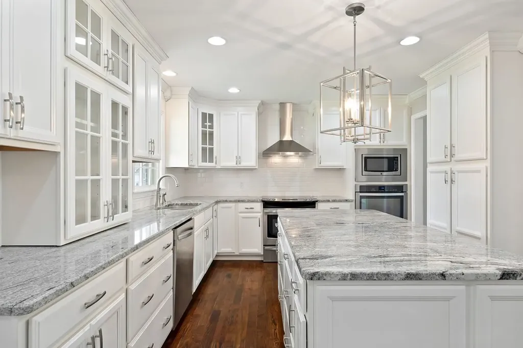 801 Iris Street Cookeville TN 38501-3834