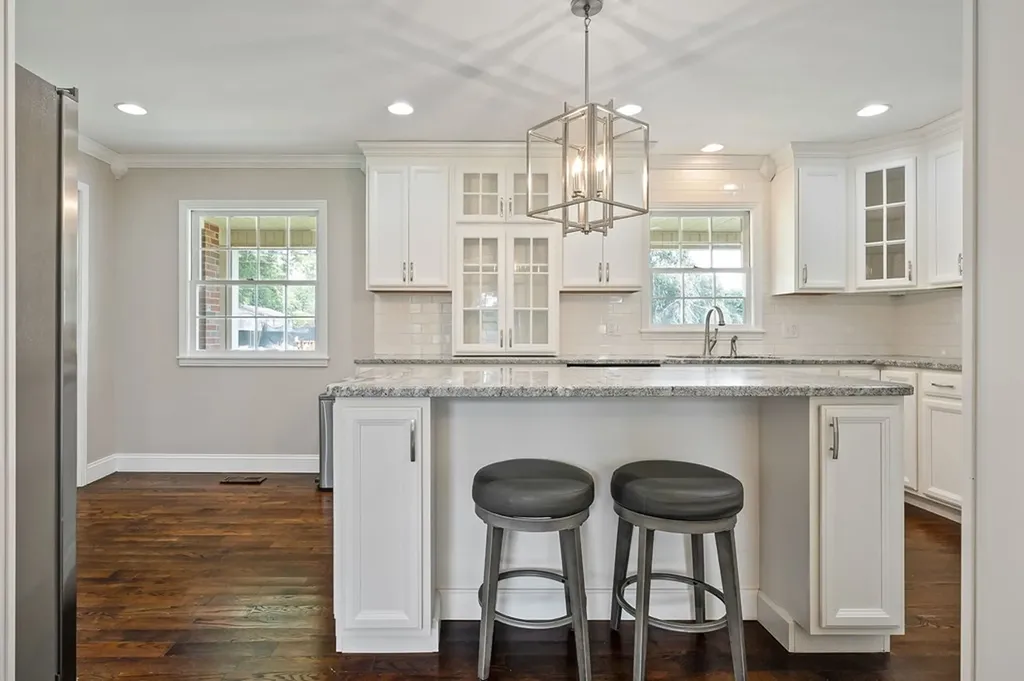 801 Iris Street Cookeville TN 38501-3834