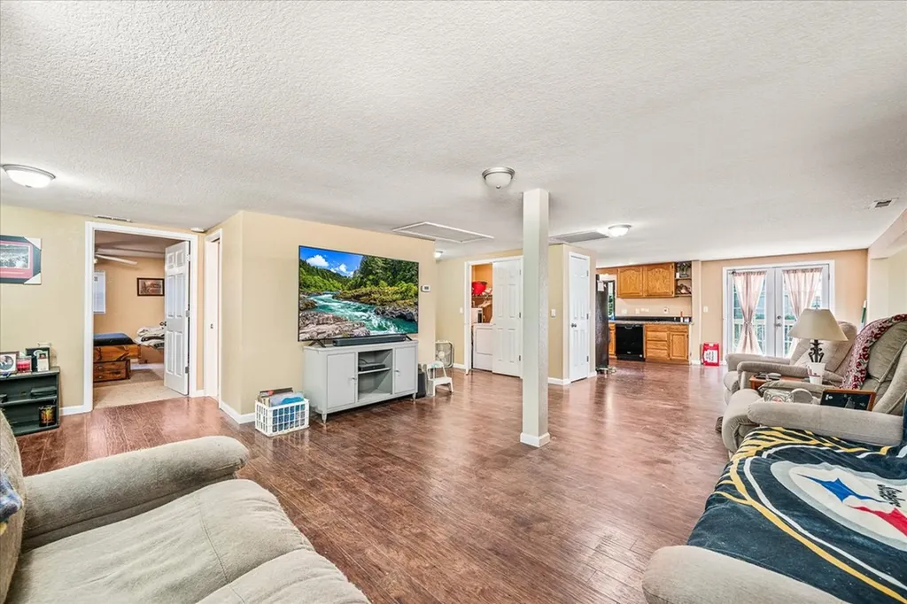 1676 Chestnut Hill Road Crossville TN 38555