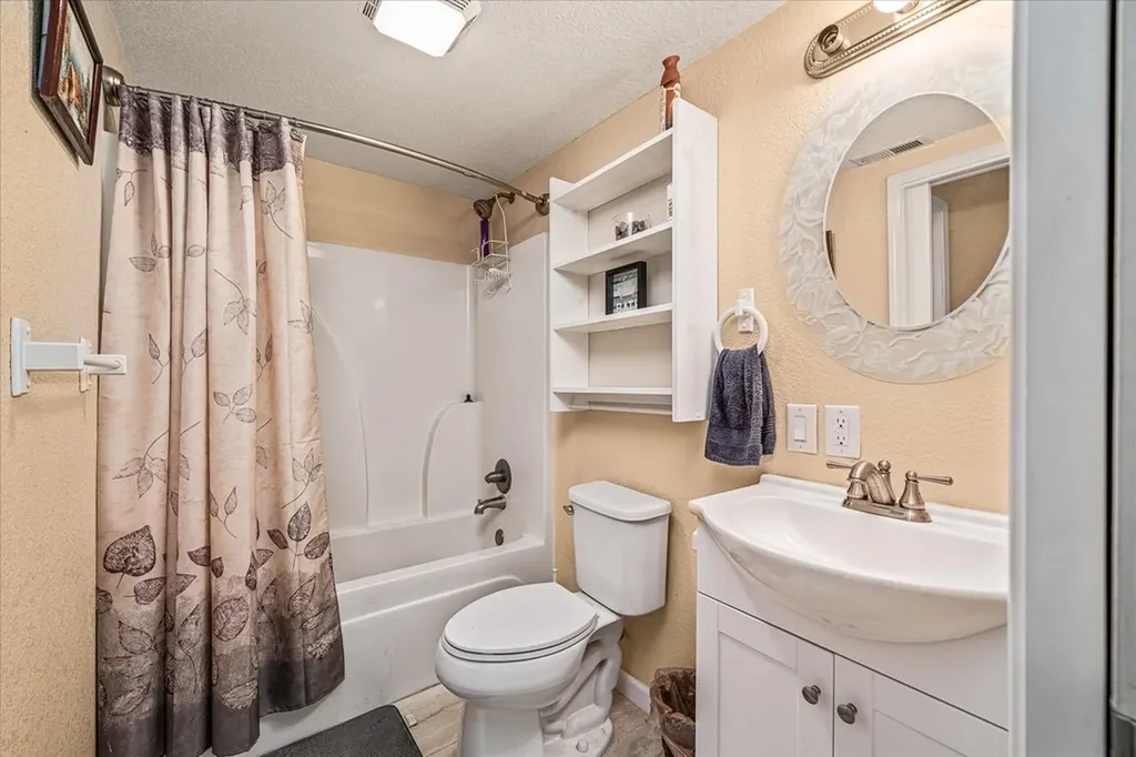 1676 Chestnut Hill Road Crossville TN 38555