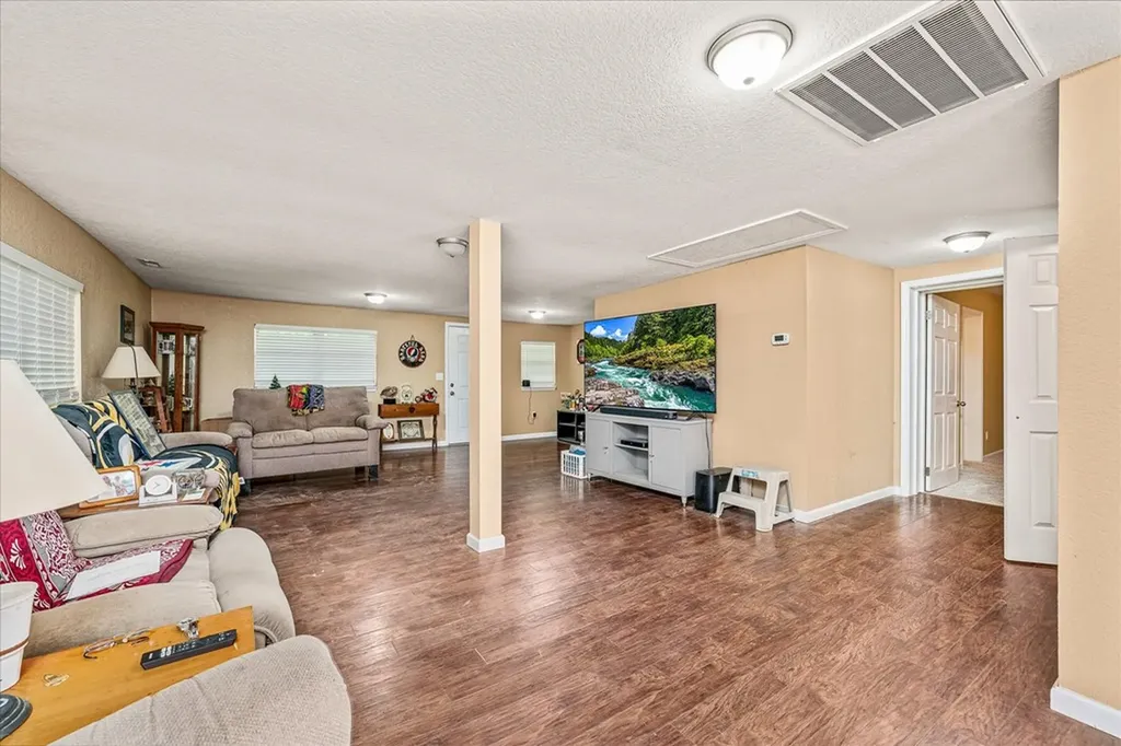 1676 Chestnut Hill Road Crossville TN 38555