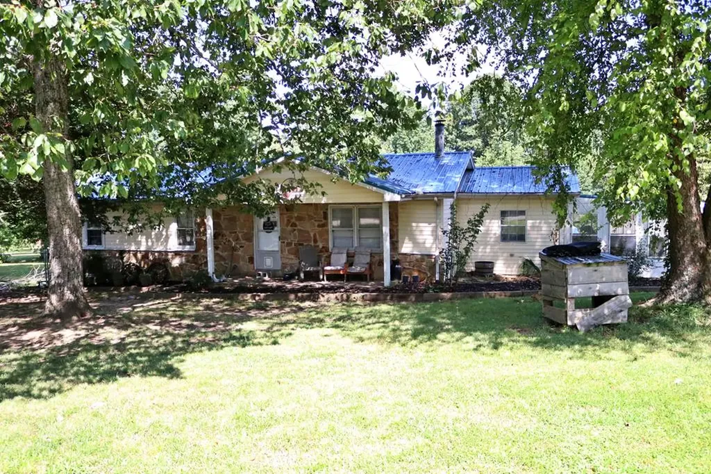 171 Brushwood Drive Sparta TN 38583