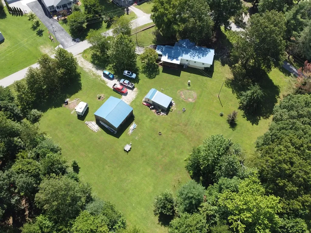 171 Brushwood Drive Sparta TN 38583