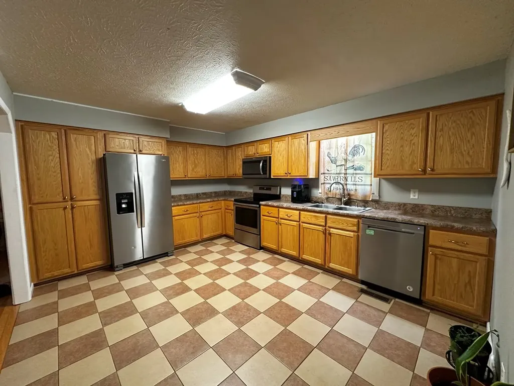 171 Brushwood Drive Sparta TN 38583