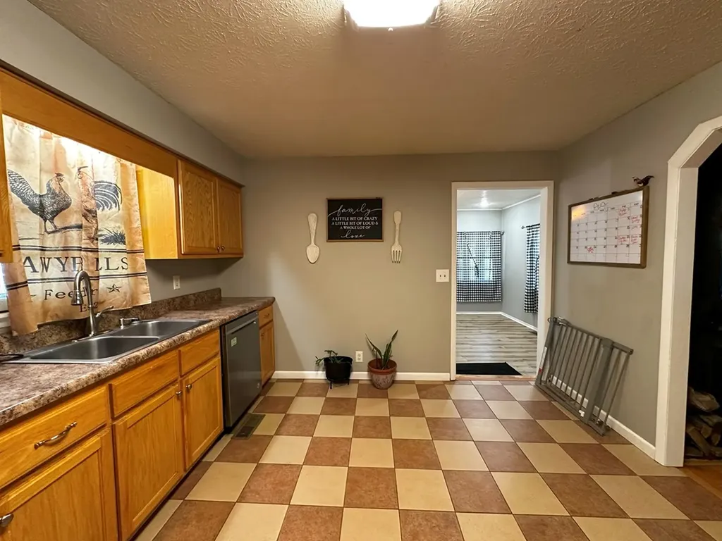 171 Brushwood Drive Sparta TN 38583