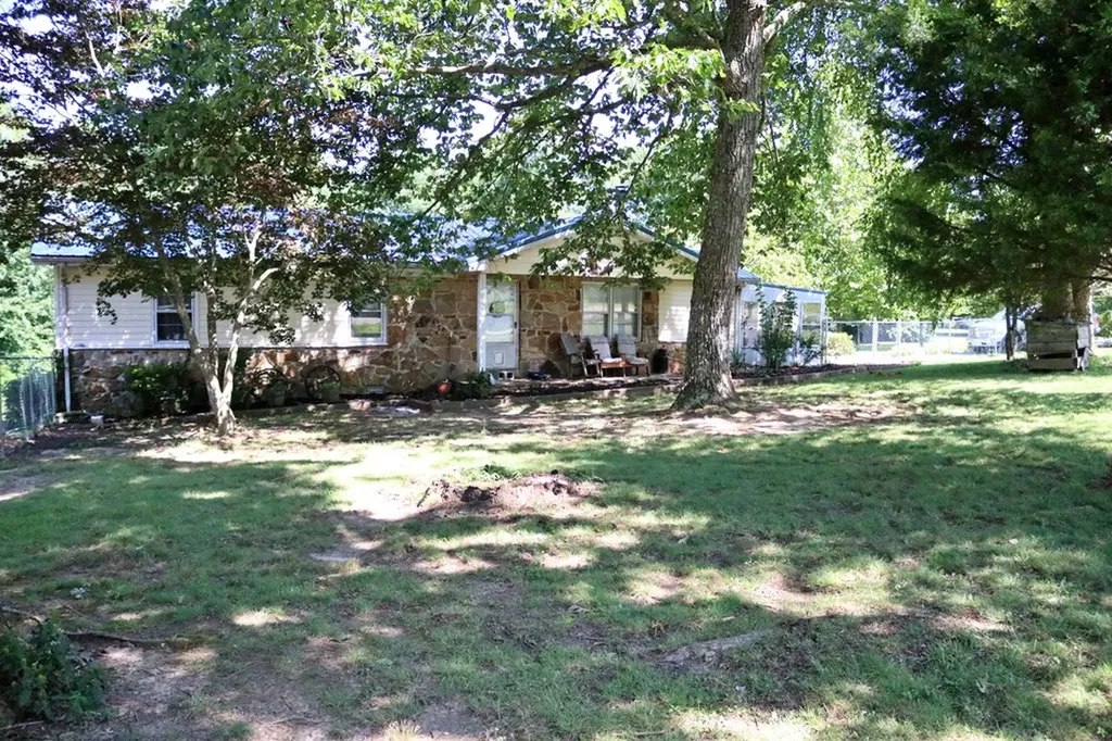 171 Brushwood Drive Sparta TN 38583