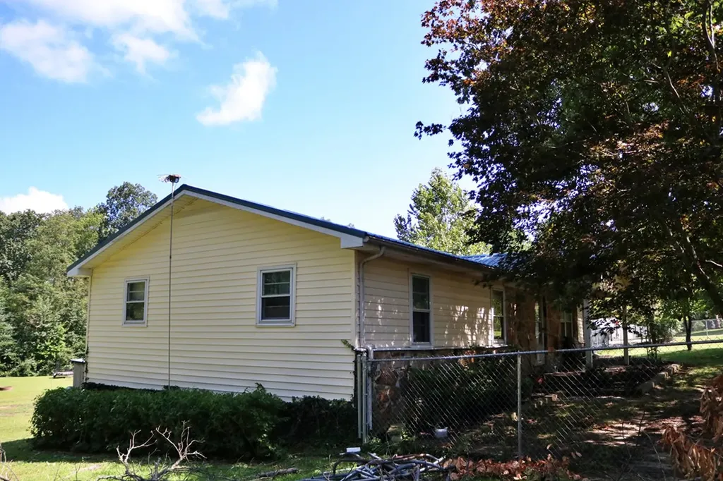 171 Brushwood Drive Sparta TN 38583