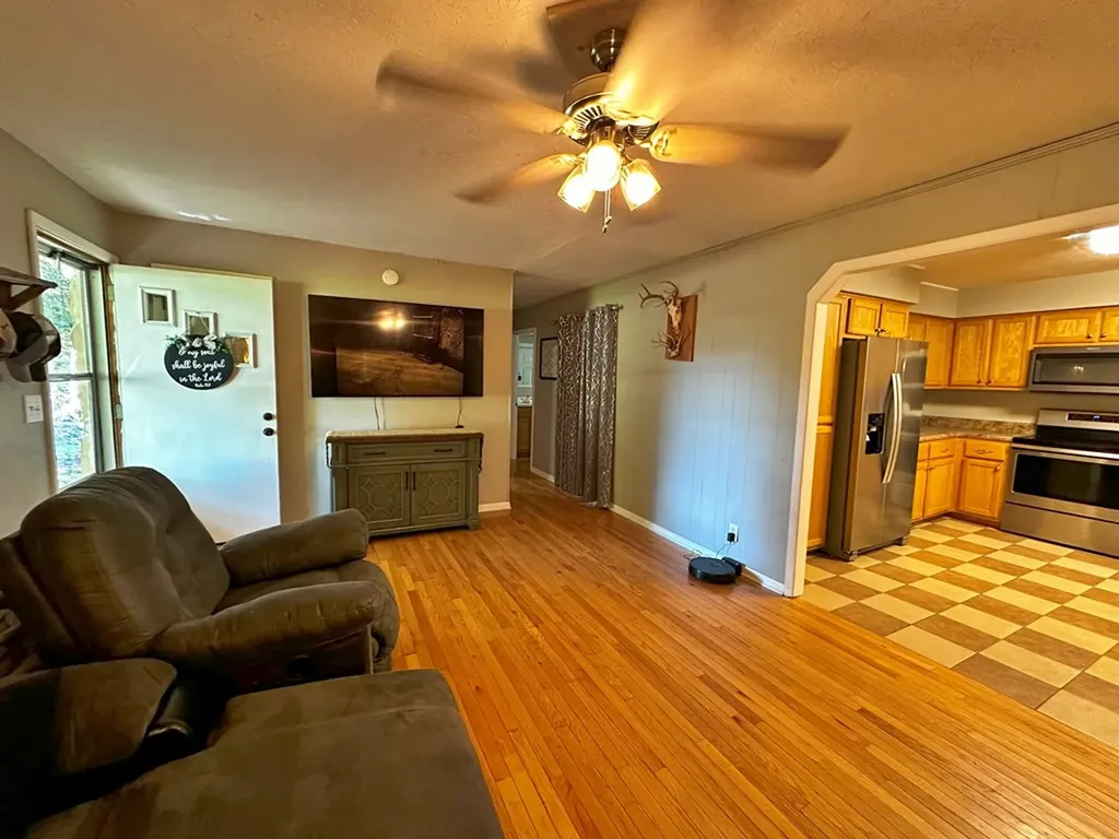 171 Brushwood Drive Sparta TN 38583