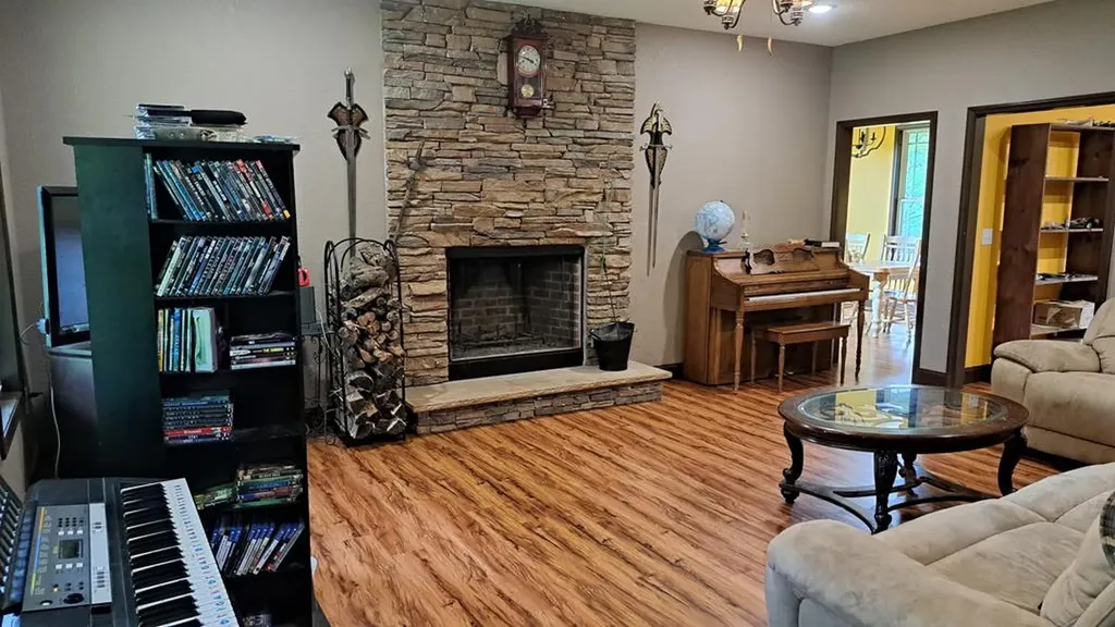 899 Flat Rock Road Crossville TN 38572