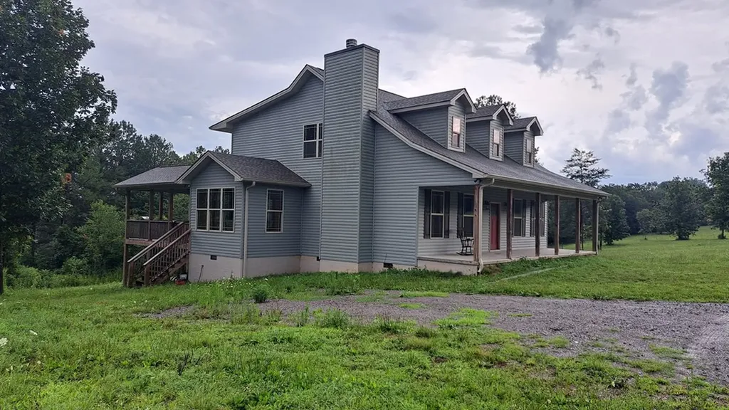 899 Flat Rock Road Crossville TN 38572