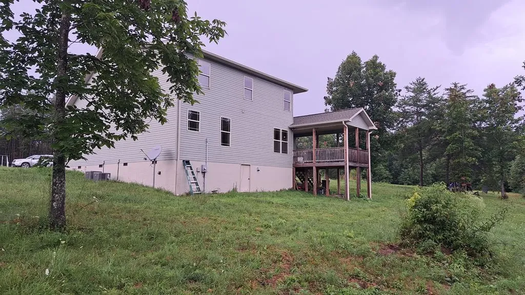 899 Flat Rock Road Crossville TN 38572