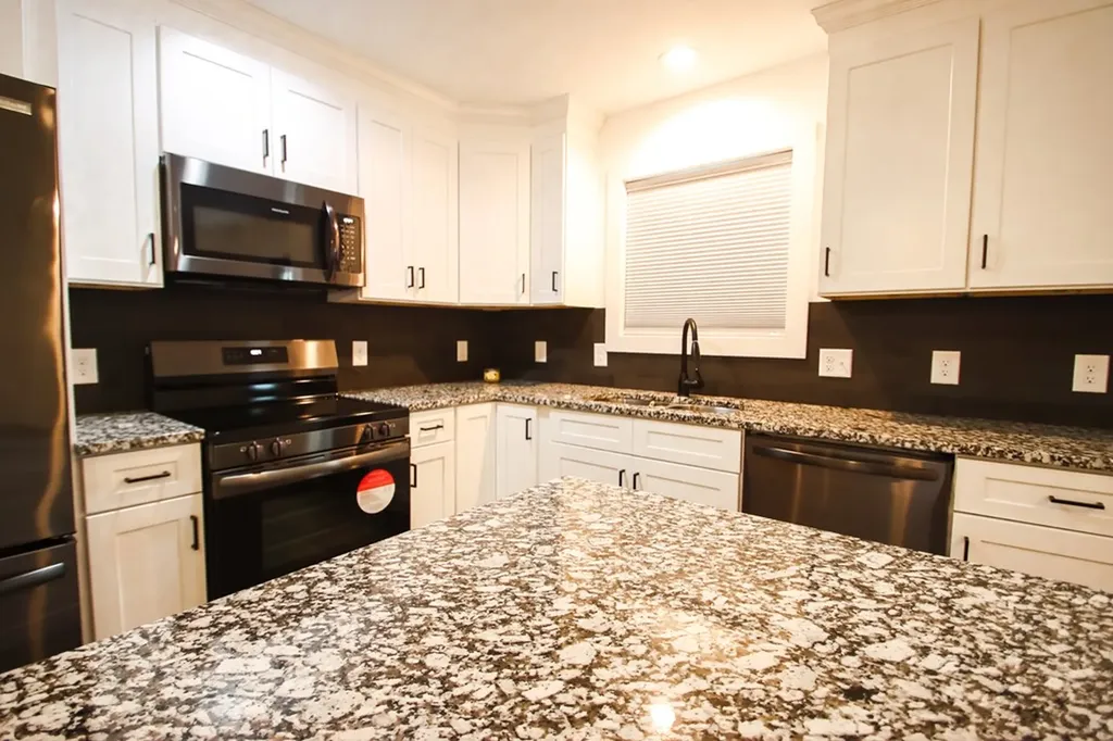 191 Rustling Oaks Sparta TN 38583