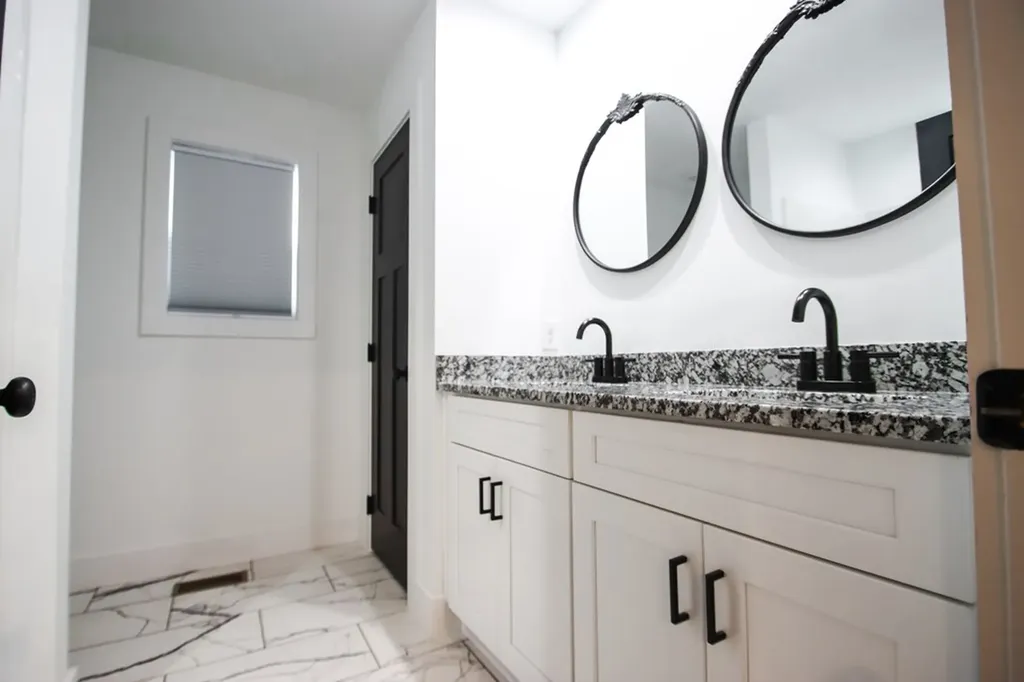 191 Rustling Oaks Sparta TN 38583