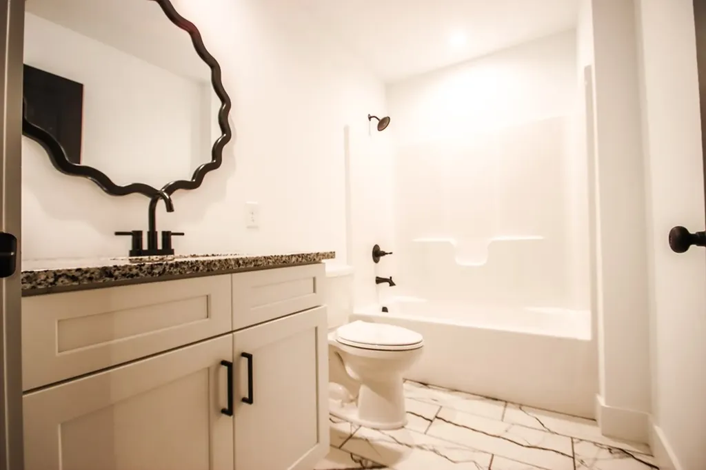 191 Rustling Oaks Sparta TN 38583