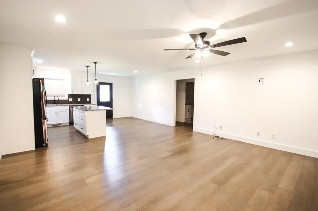 191 Rustling Oaks Sparta TN 38583