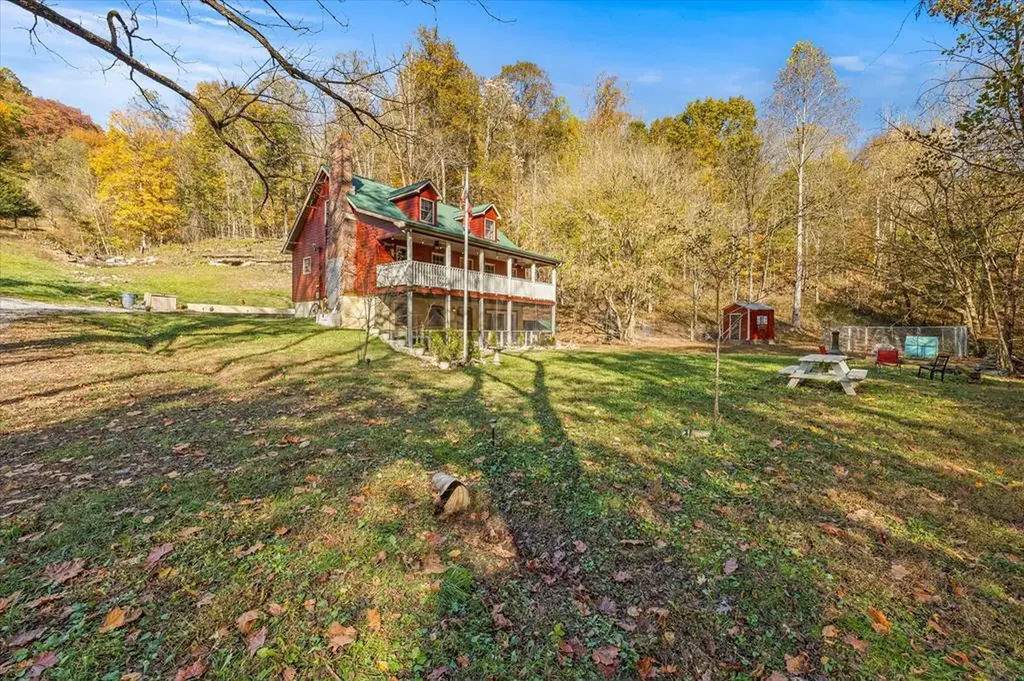 89 Ouchonder Road Elmwood TN 38560