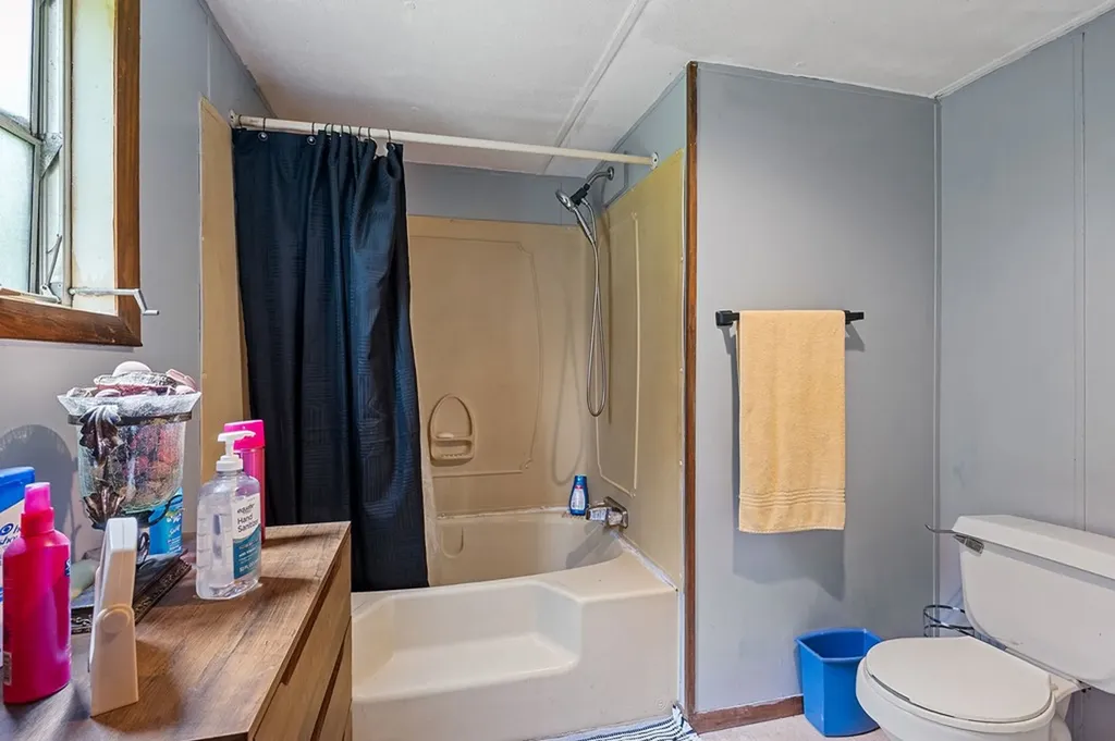 441 Daymon Circle Crossville TN 38572