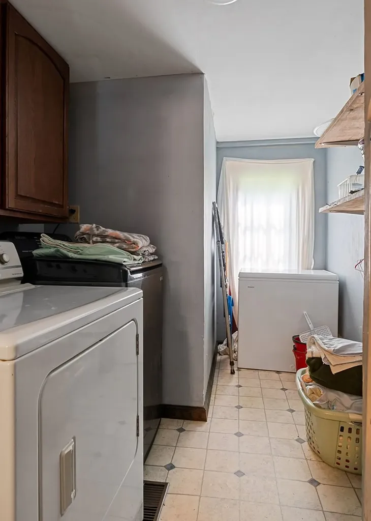 441 Daymon Circle Crossville TN 38572