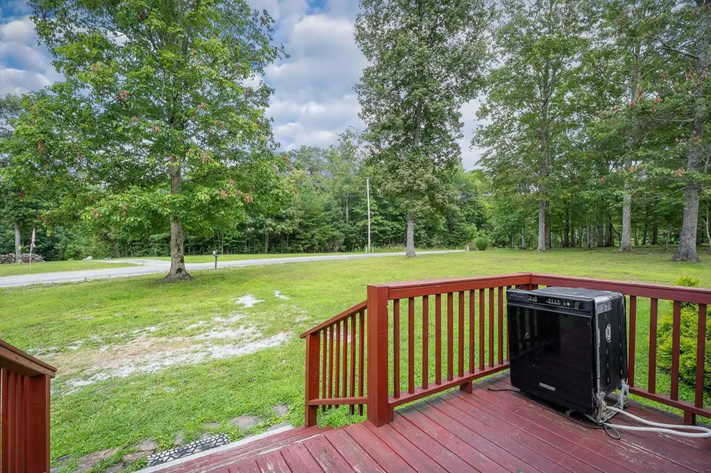 441 Daymon Circle Crossville TN 38572