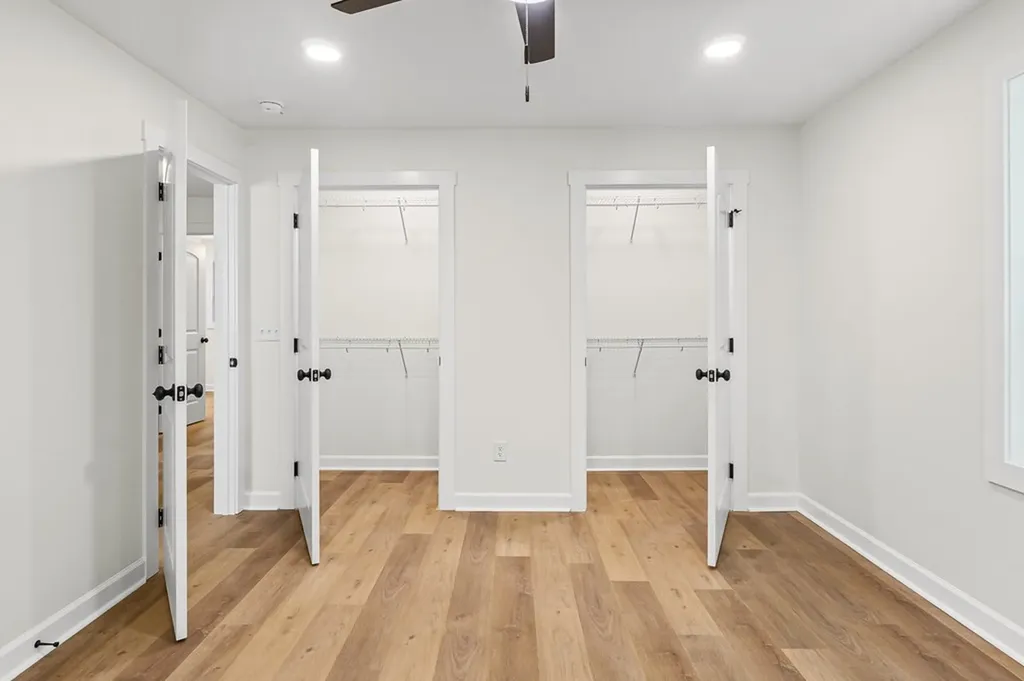 912 Jackson Avenue Monterey TN 38574-1632