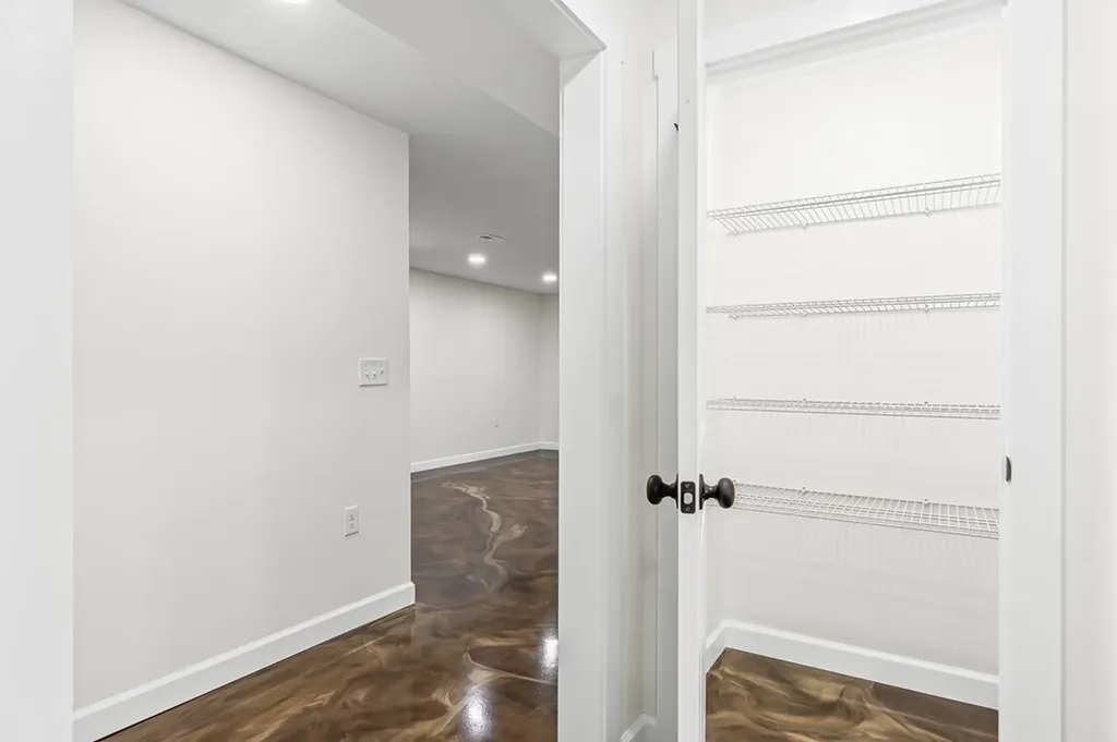 912 Jackson Avenue Monterey TN 38574-1632