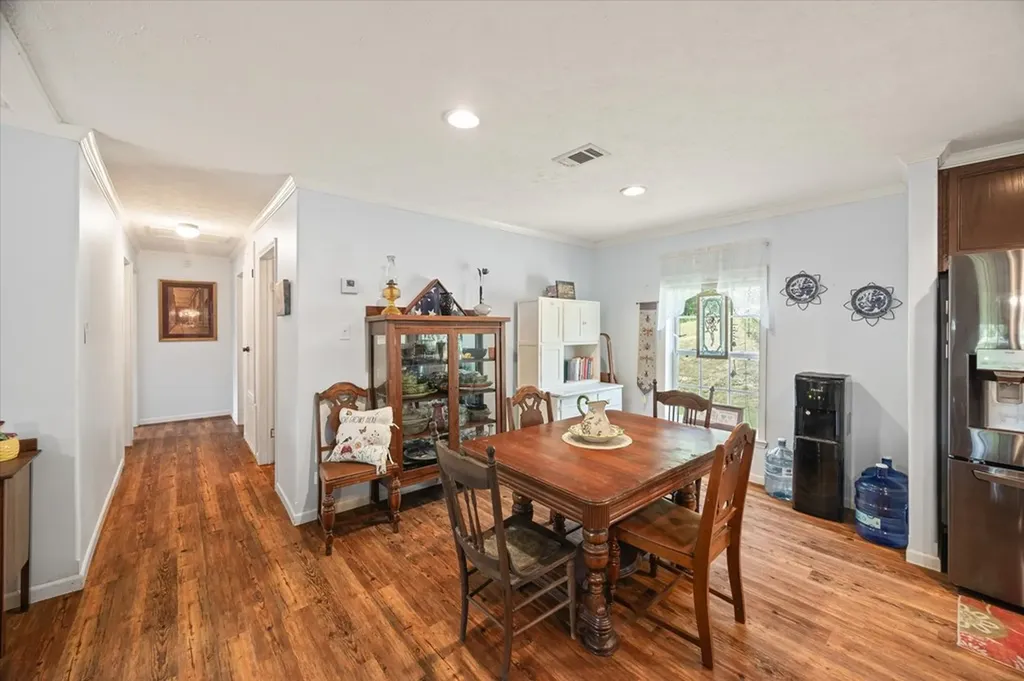 142 Tobe Lane Celina TN 38551