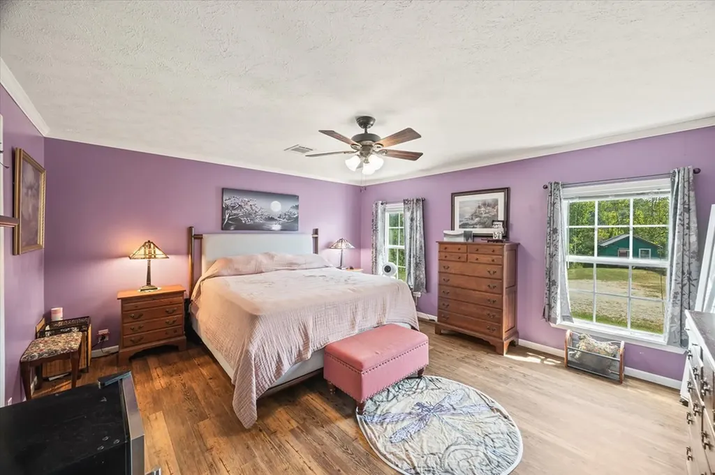 142 Tobe Lane Celina TN 38551