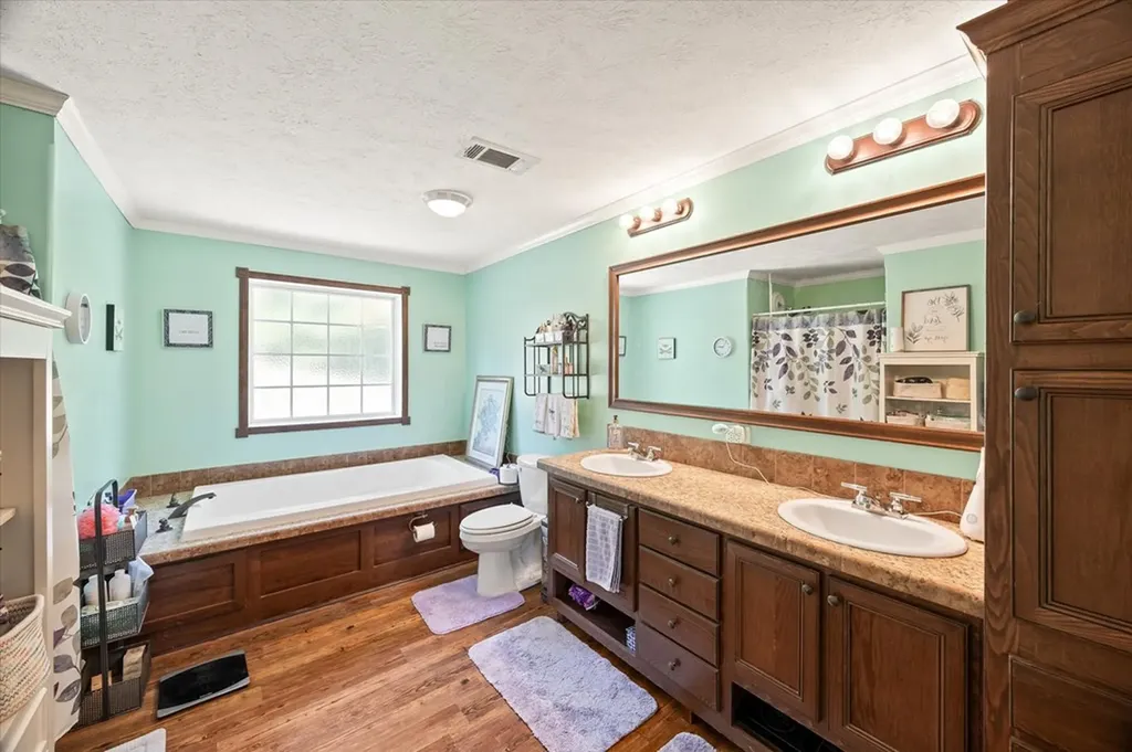 142 Tobe Lane Celina TN 38551